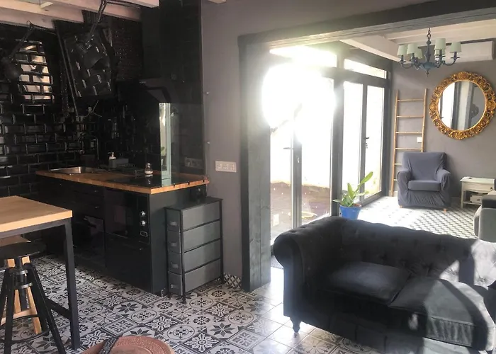 Atelier - Jardin Y Terraza Lantställe *